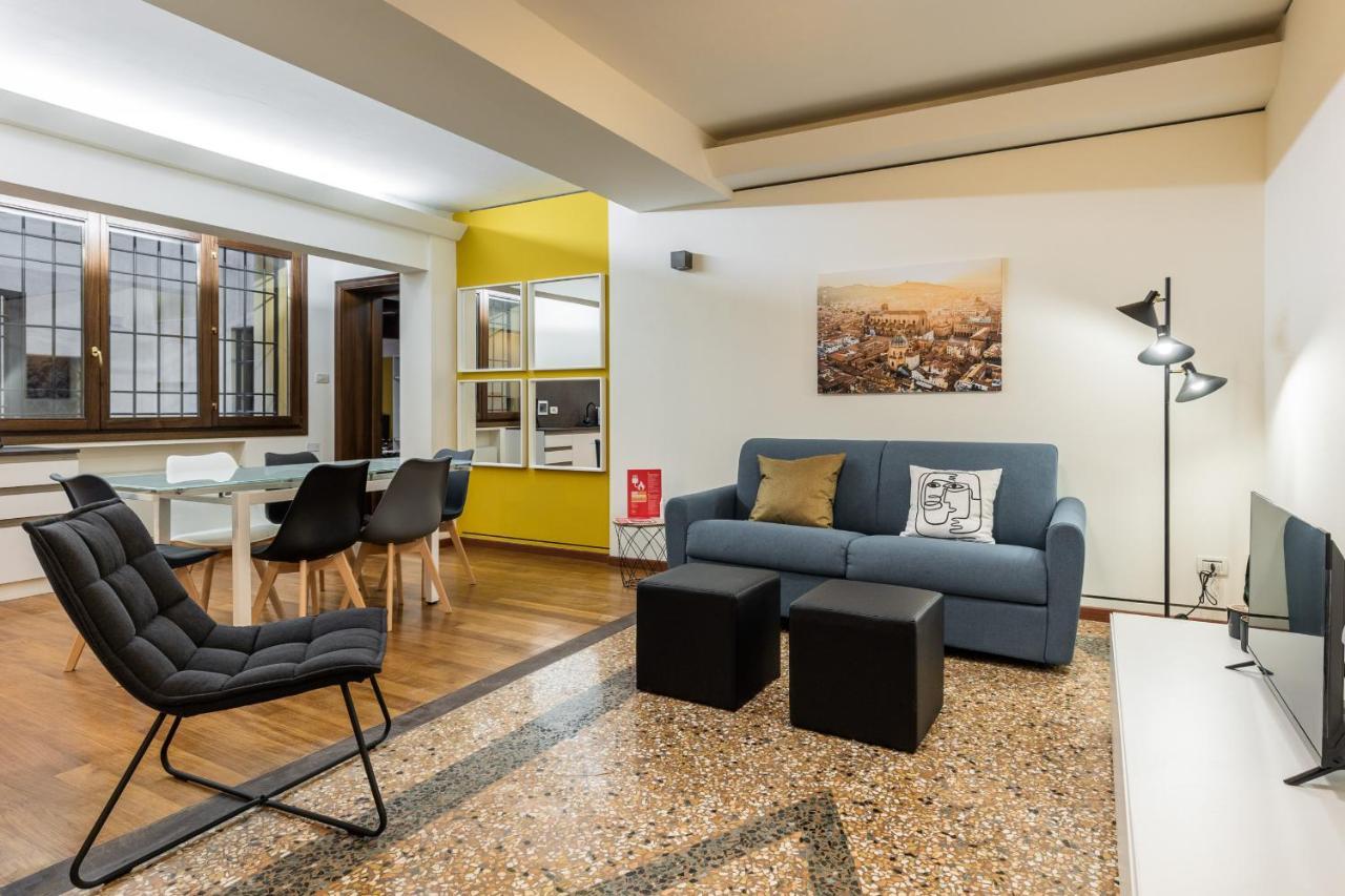 Casa Ambrosini Apartments By Wonderful Italy Bologna Bagian luar foto