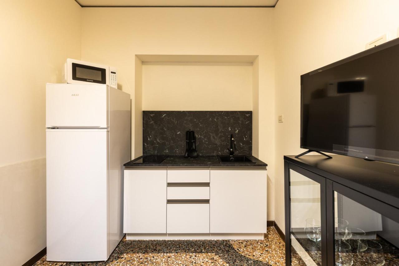 Casa Ambrosini Apartments By Wonderful Italy Bologna Bagian luar foto