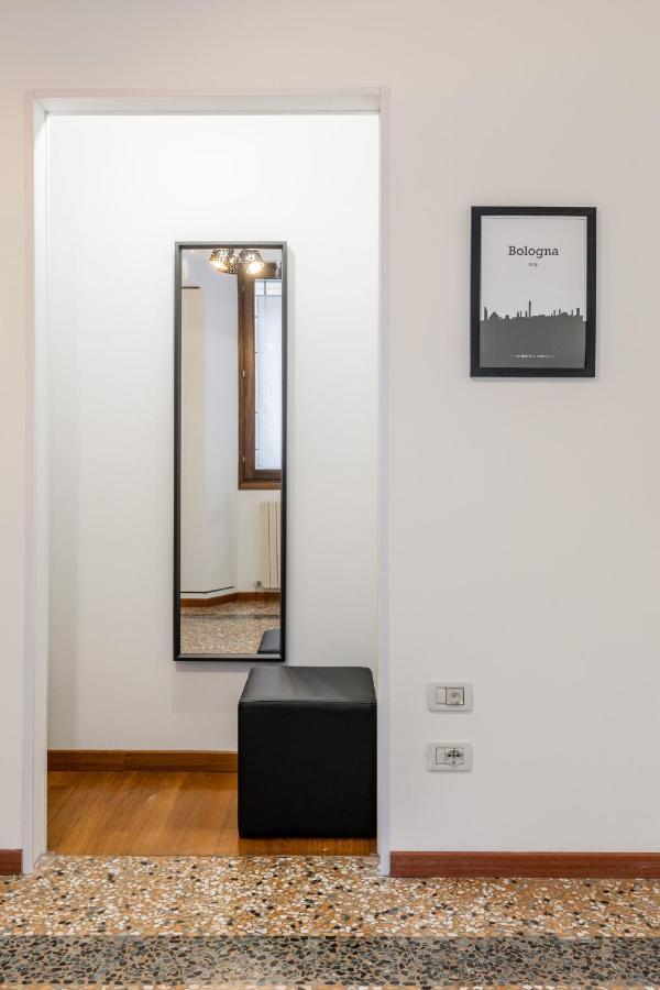 Casa Ambrosini Apartments By Wonderful Italy Bologna Bagian luar foto