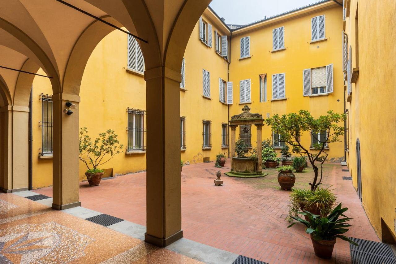 Casa Ambrosini Apartments By Wonderful Italy Bologna Bagian luar foto