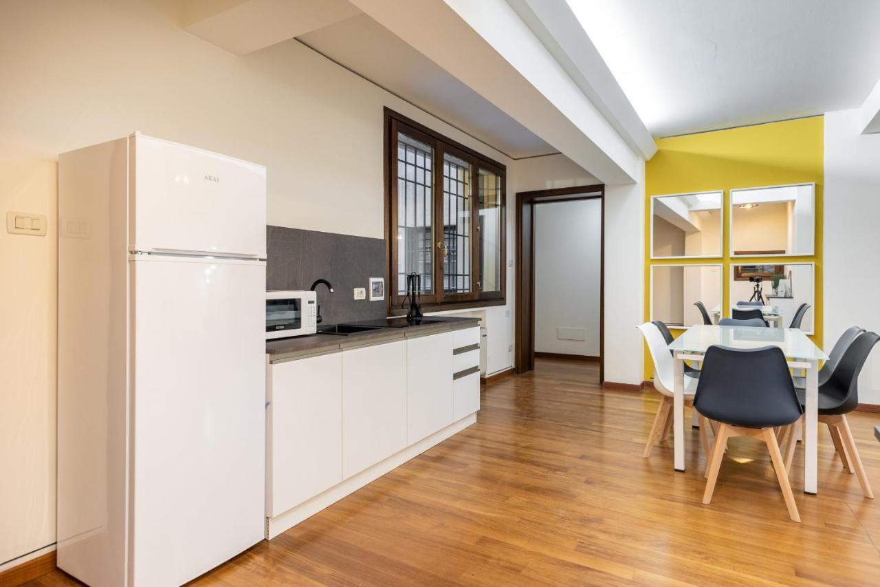 Casa Ambrosini Apartments By Wonderful Italy Bologna Bagian luar foto
