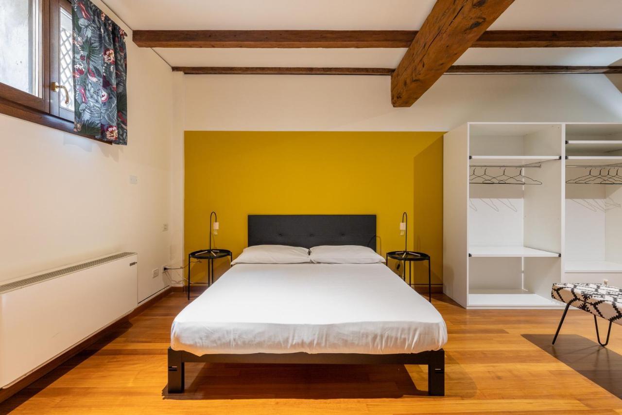 Casa Ambrosini Apartments By Wonderful Italy Bologna Bagian luar foto