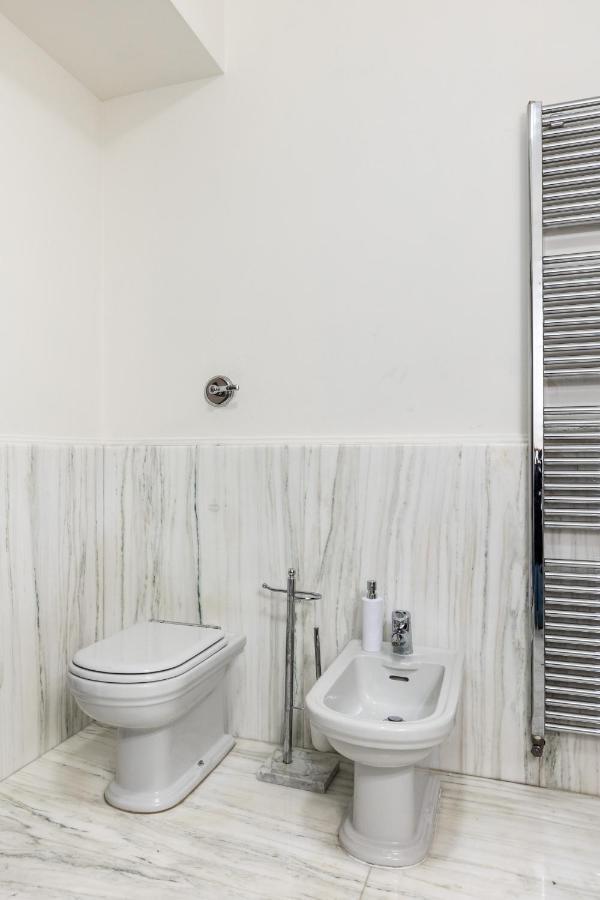 Casa Ambrosini Apartments By Wonderful Italy Bologna Bagian luar foto