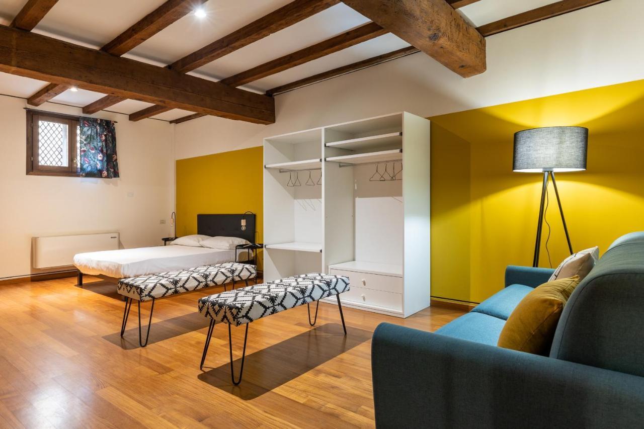 Casa Ambrosini Apartments By Wonderful Italy Bologna Bagian luar foto