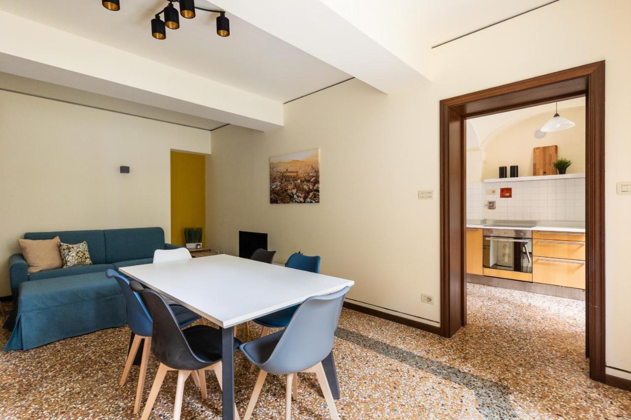 Casa Ambrosini Apartments By Wonderful Italy Bologna Bagian luar foto