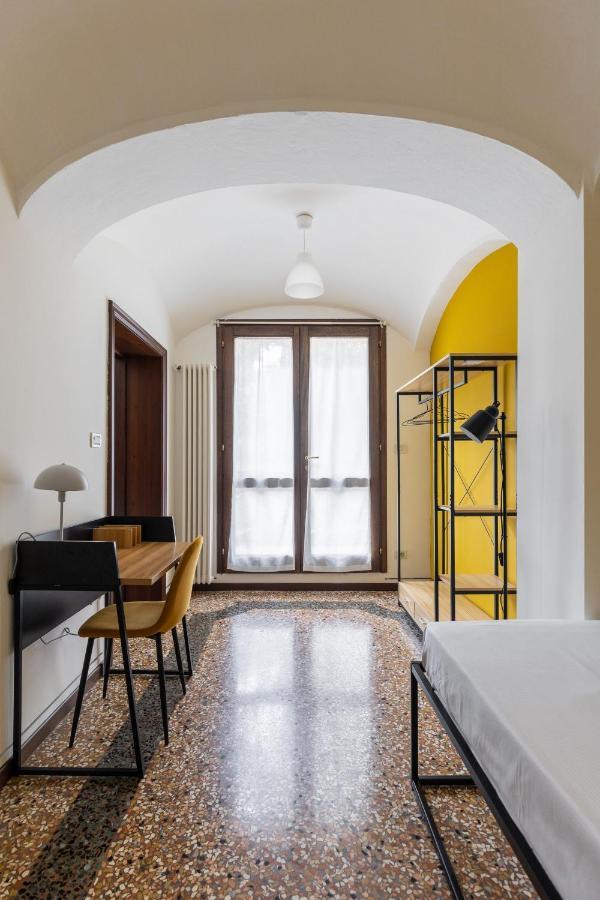 Casa Ambrosini Apartments By Wonderful Italy Bologna Bagian luar foto